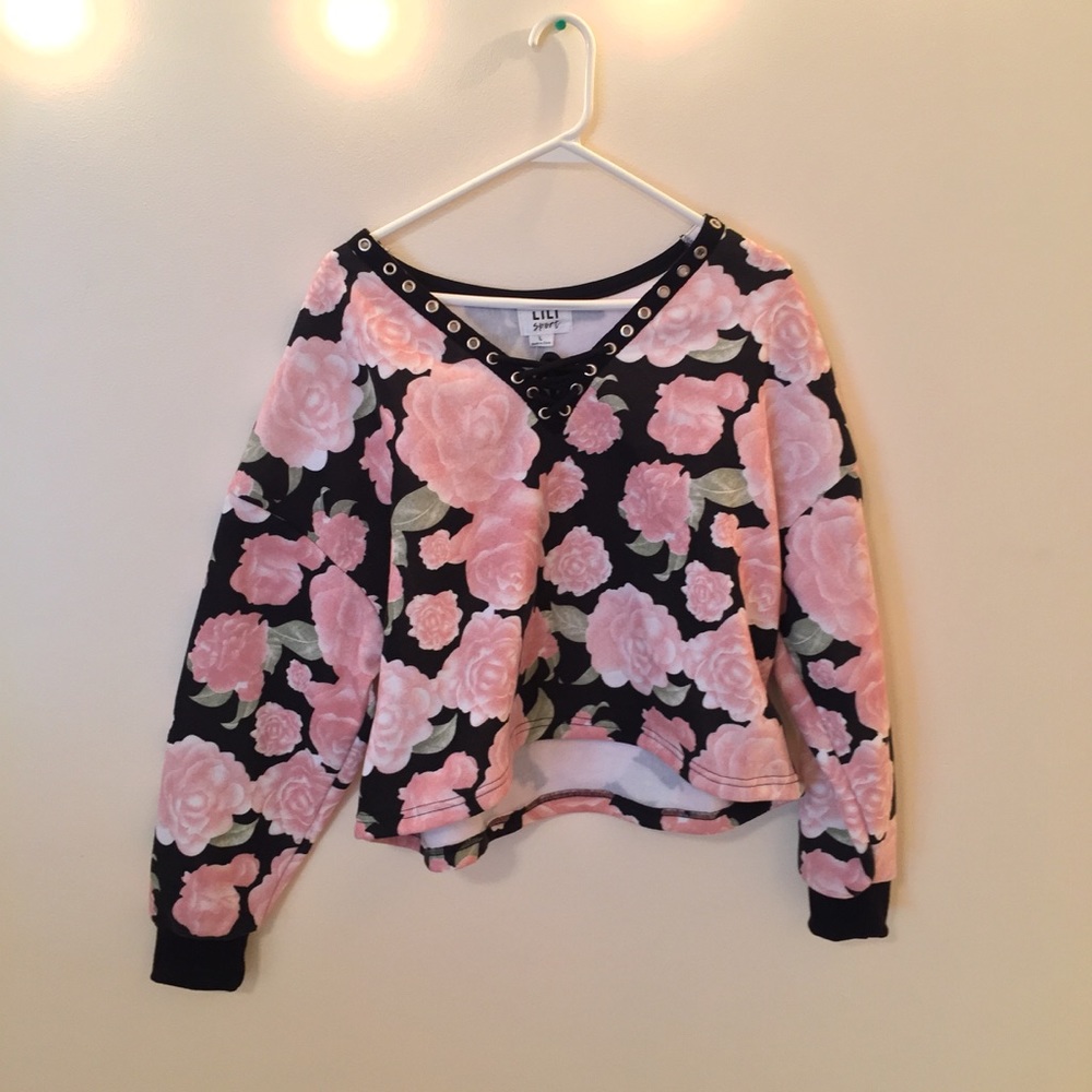 NWT Lili Sport Lace Up Graphic Roses Sweatshirt